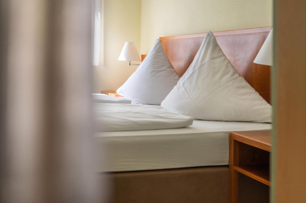 Hotel Am Kirchplatz Юберлінген Екстер'єр фото