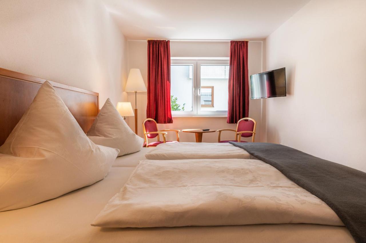 Hotel Am Kirchplatz Юберлінген Екстер'єр фото